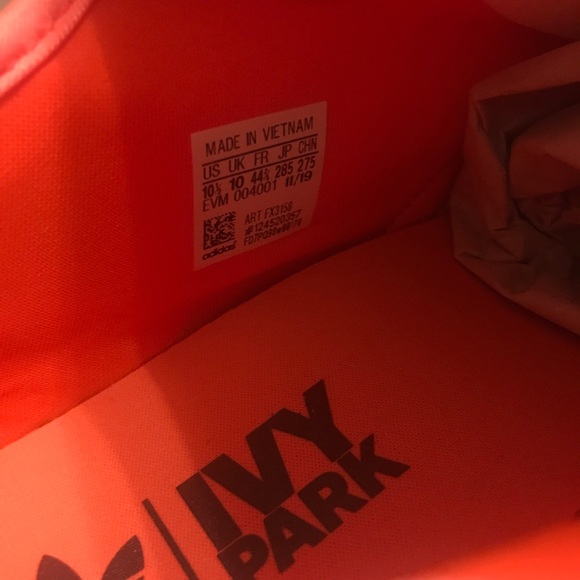 SOLD - Picture 4 of 4